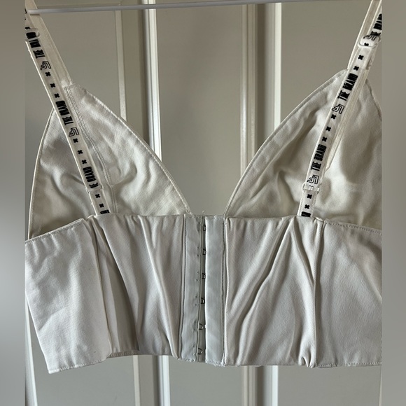 LF Cropped Tank - Picture 3 of 4